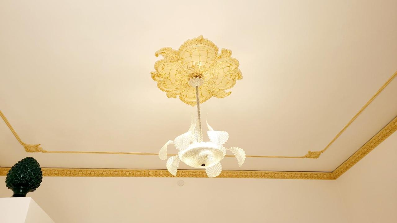 Zanzi 's Charming Rooms Avola Buitenkant foto